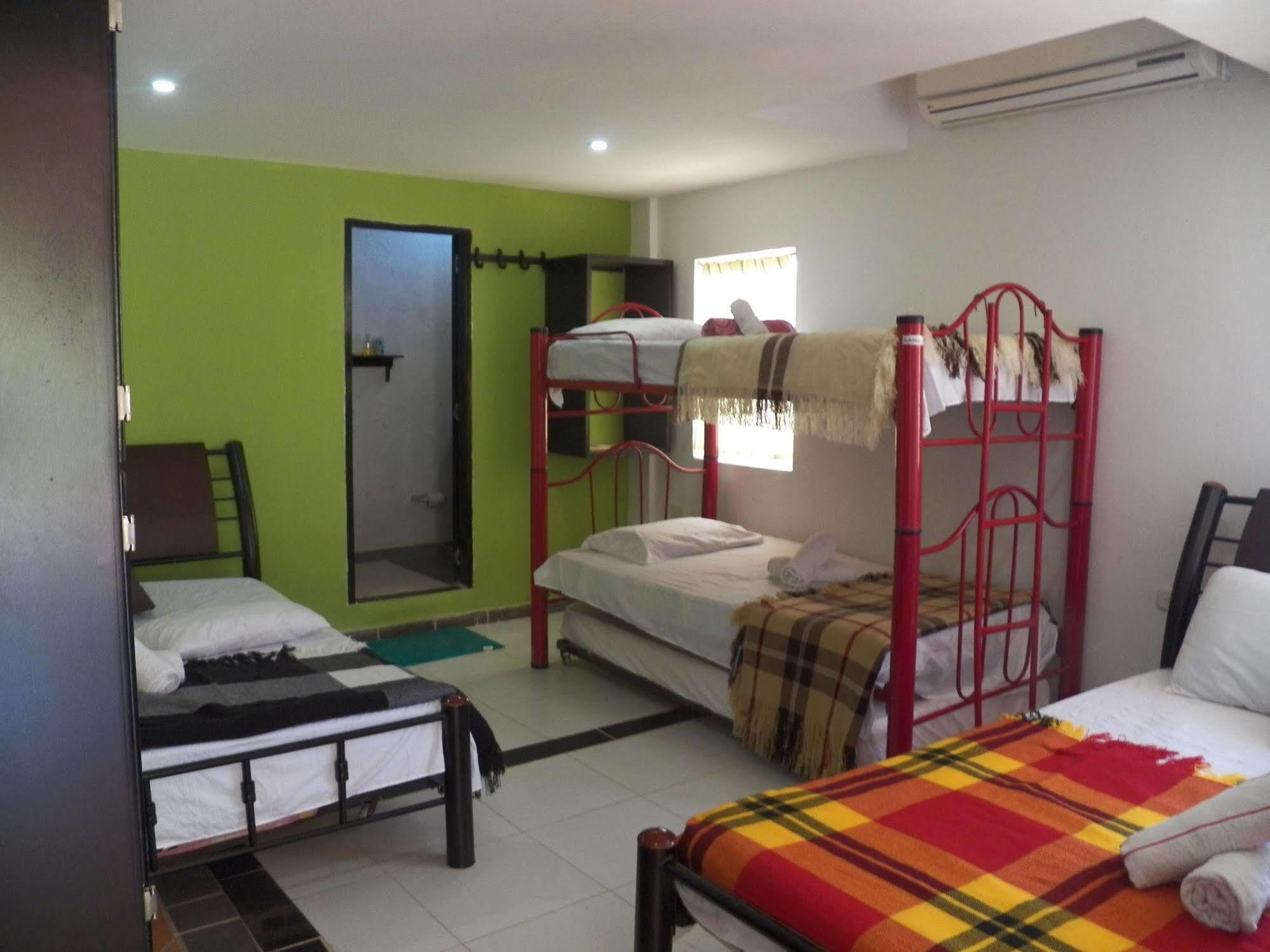 Hostel Green Light Taganga Bagian luar foto